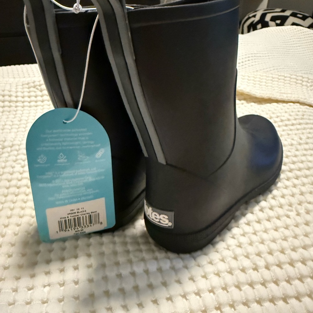 TOTES Black Waterproof Boots kids